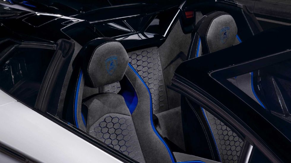 Νέα Lamborghini Aventador SVJ Xago Edition